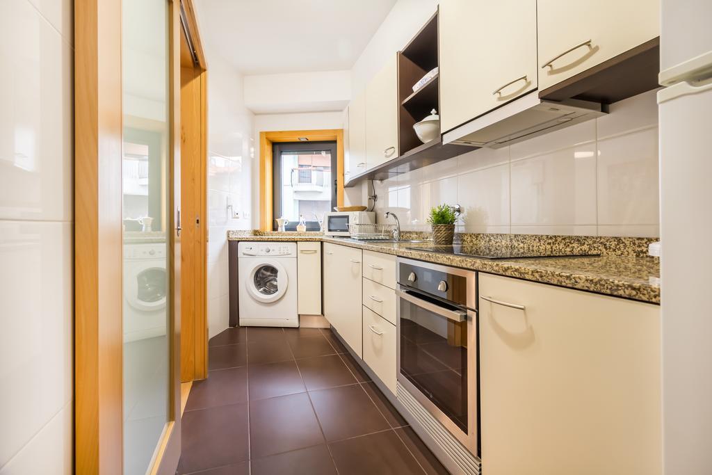 Апартаменты Camoes Executive Flat Порту Экстерьер фото